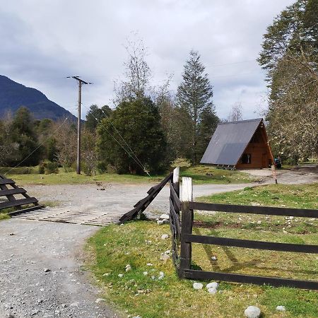 Cabanas Ecoturismo La Pancha 푸에르토 아이센 외부 사진
