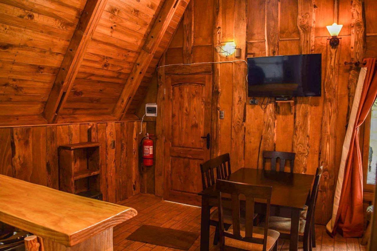 Cabanas Ecoturismo La Pancha 푸에르토 아이센 외부 사진
